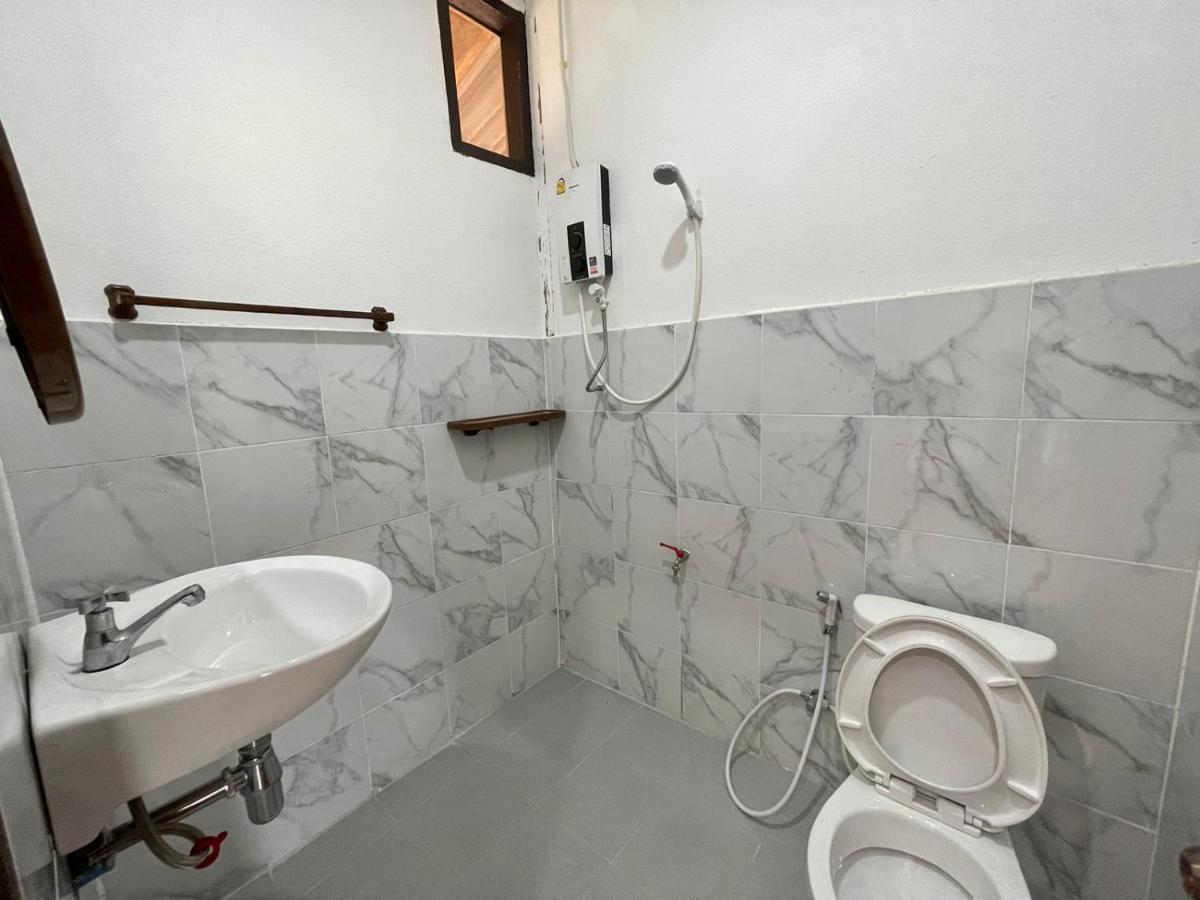 Konglor Khamchalern Guesthouse And Restaurant Ban O Exterior foto